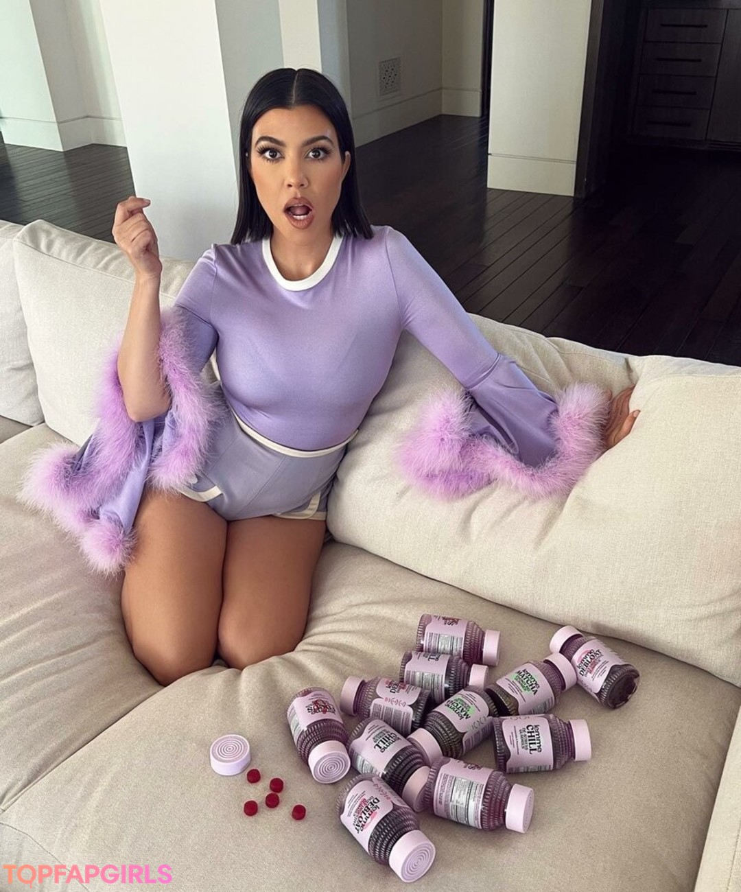 Foto desnuda filtrada de OnlyFans de Kourtney Kardashian #657 Foto desnuda filtrada de OnlyFans de Kourtney Kardashian #657