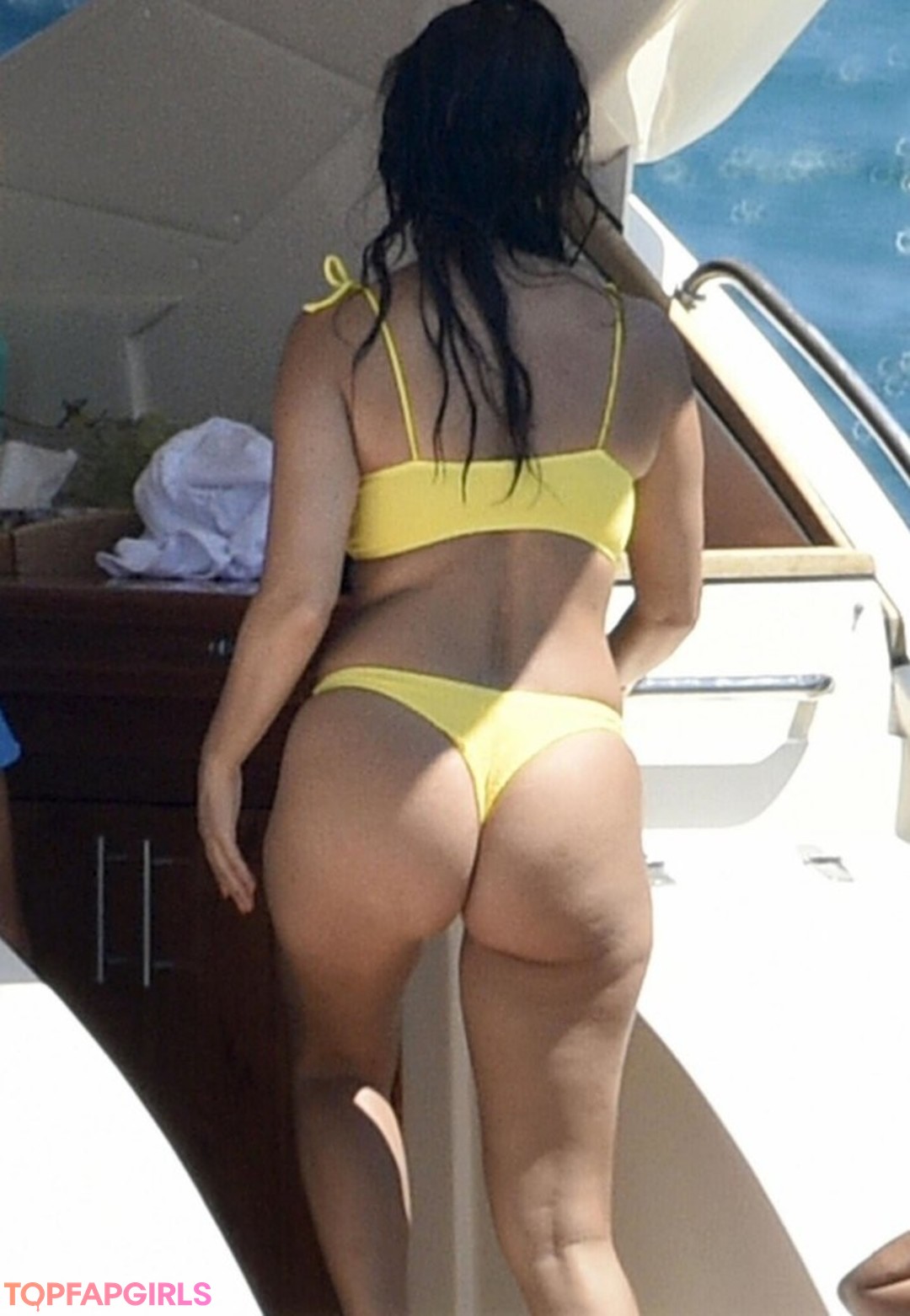 Foto desnuda filtrada de OnlyFans de Kourtney Kardashian #67 Foto desnuda filtrada de OnlyFans de Kourtney Kardashian #67