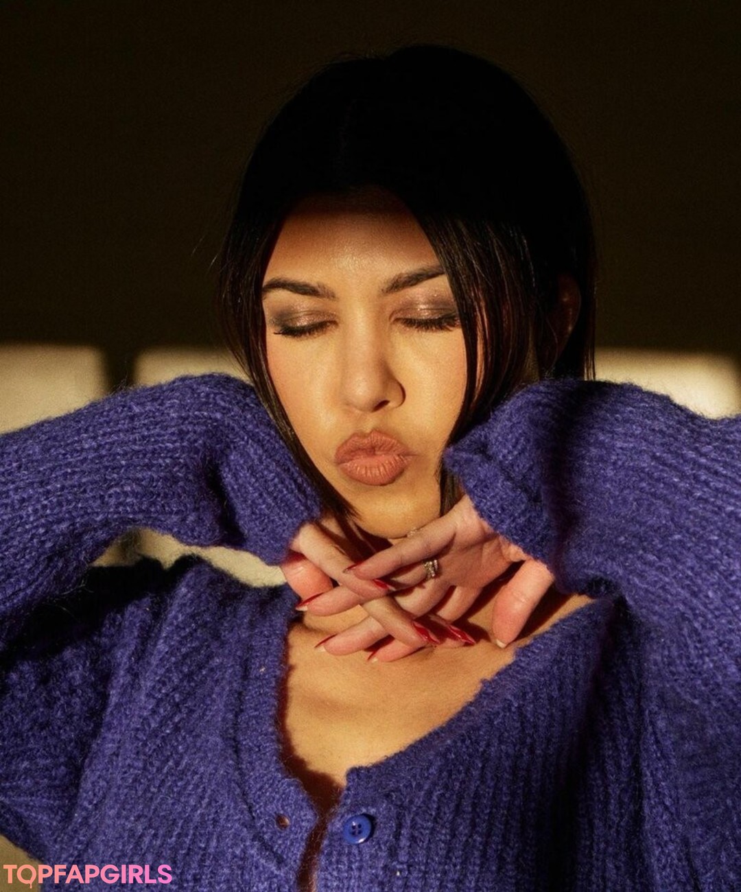 Foto desnuda filtrada de OnlyFans de Kourtney Kardashian #697 Foto desnuda filtrada de OnlyFans de Kourtney Kardashian #697