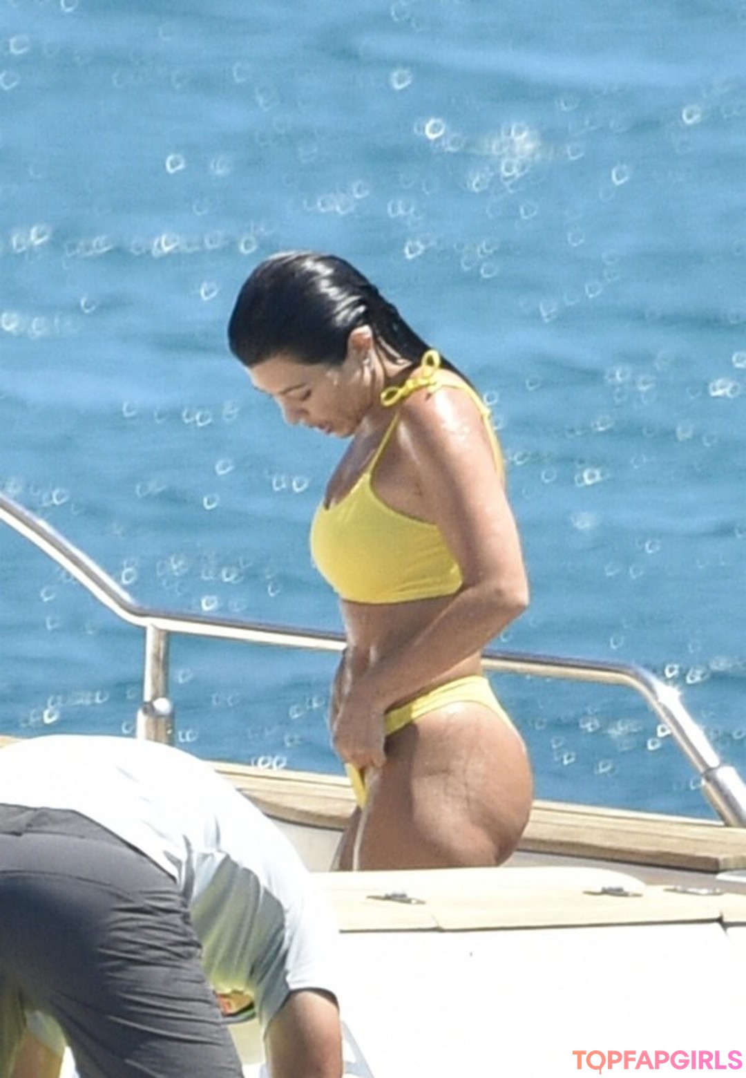 Foto desnuda filtrada de OnlyFans de Kourtney Kardashian #74 Foto desnuda filtrada de OnlyFans de Kourtney Kardashian #74