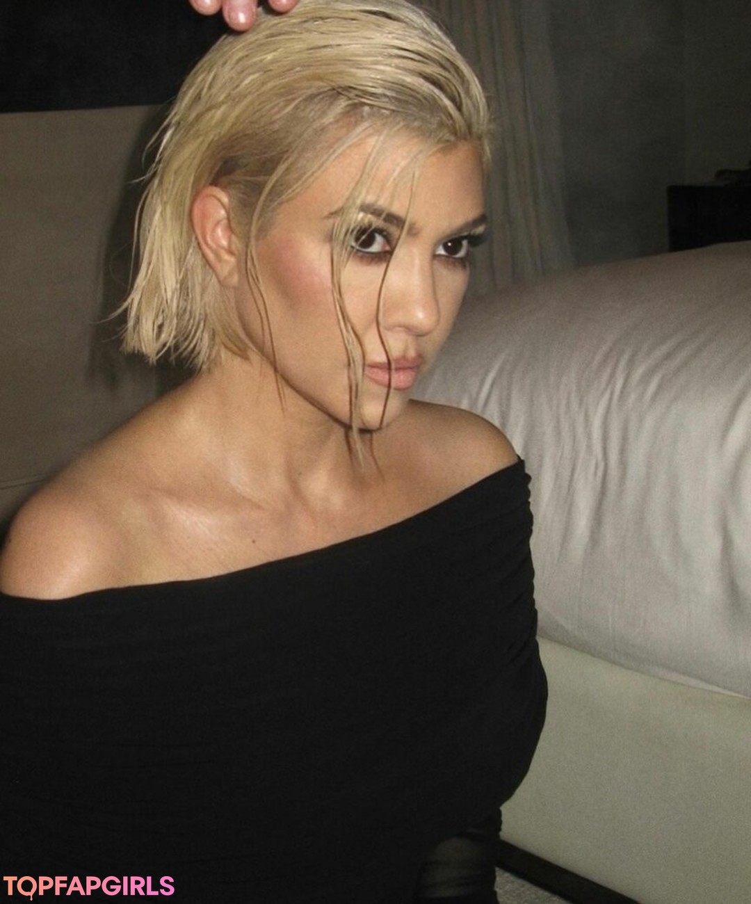 Foto desnuda filtrada de OnlyFans de Kourtney Kardashian #741 Foto desnuda filtrada de OnlyFans de Kourtney Kardashian #741