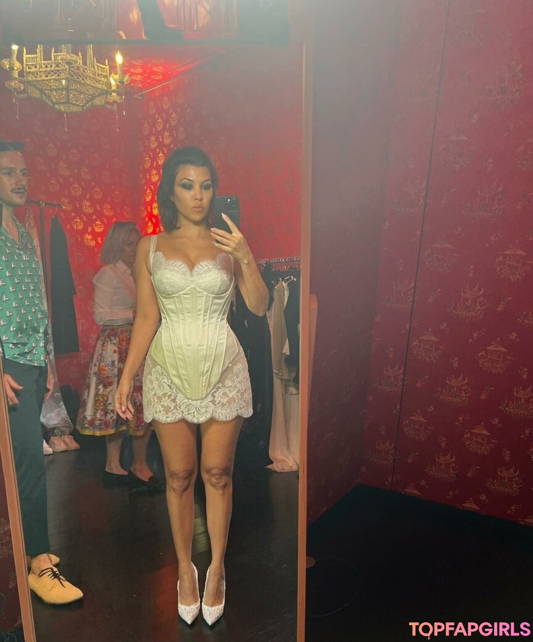 Foto desnuda filtrada de OnlyFans de Kourtney Kardashian #746 Foto desnuda filtrada de OnlyFans de Kourtney Kardashian #746