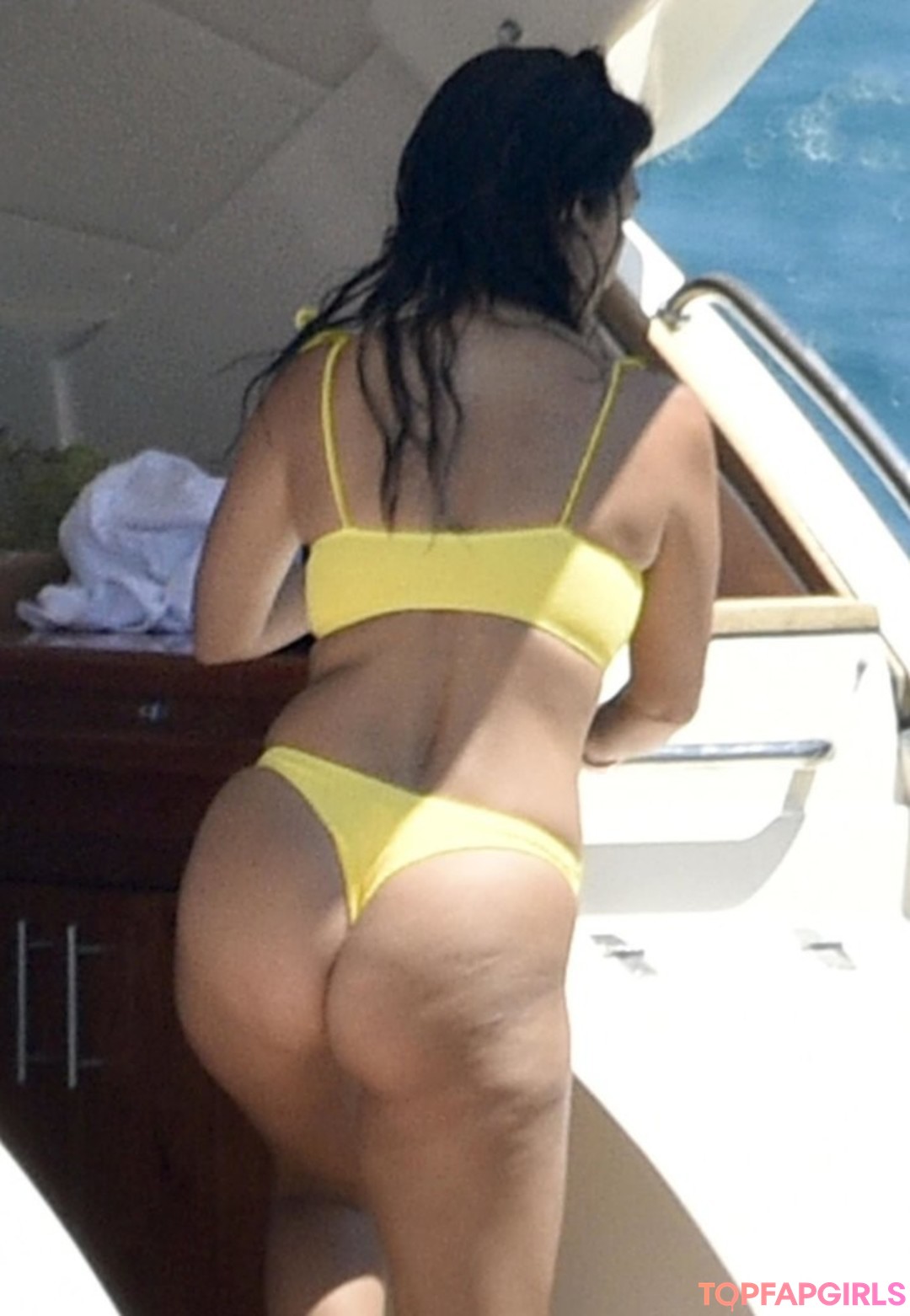 Foto desnuda filtrada de OnlyFans de Kourtney Kardashian #83 Foto desnuda filtrada de OnlyFans de Kourtney Kardashian #83