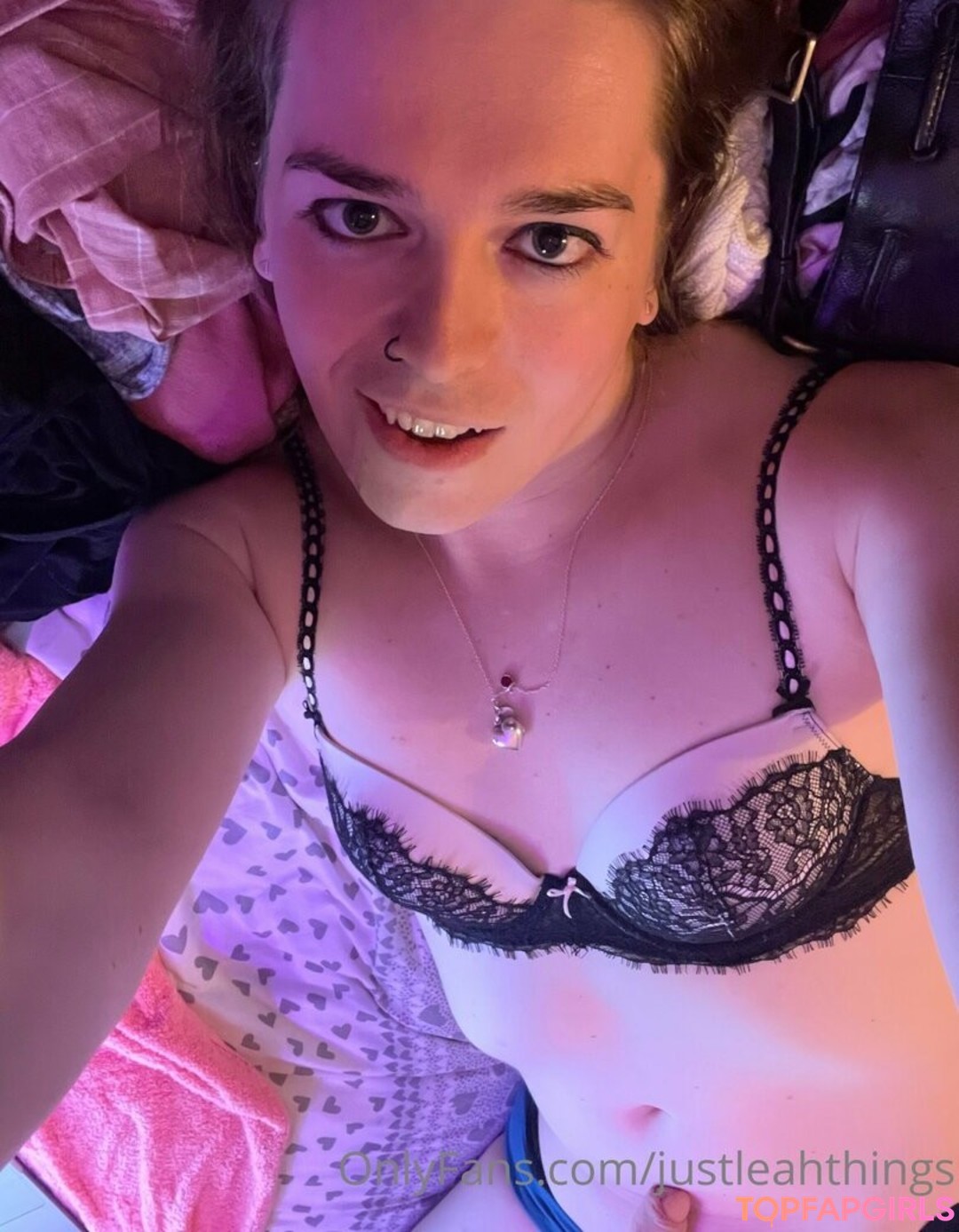 Foto desnuda filtrada de OnlyFans de Justleahthings #33 Foto desnuda filtrada de OnlyFans de Justleahthings #33