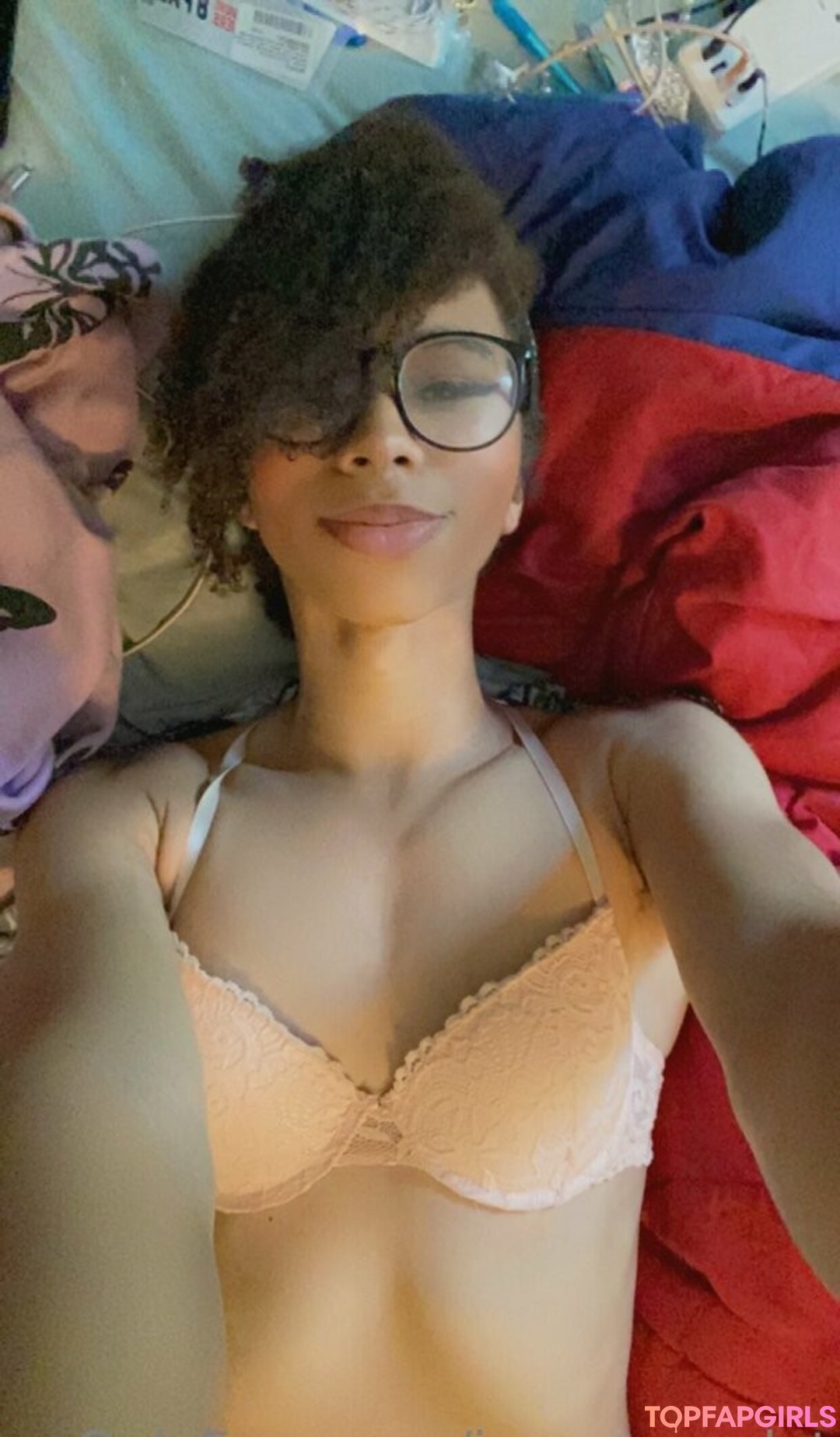 Foto desnuda filtrada de OnlyFans de Ivyevescarlet #72 Foto desnuda filtrada de OnlyFans de Ivyevescarlet #72