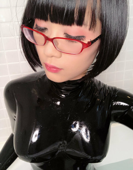 Eri Kitami