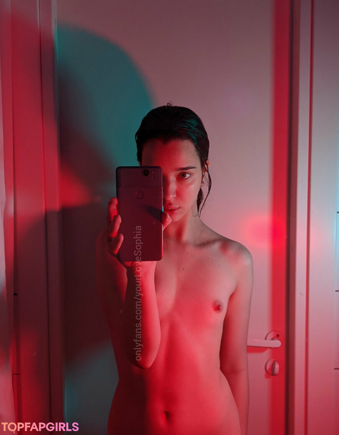 Foto desnuda filtrada de OnlyFans de Yourlovesophia #130 Foto desnuda filtrada de OnlyFans de Yourlovesophia #130