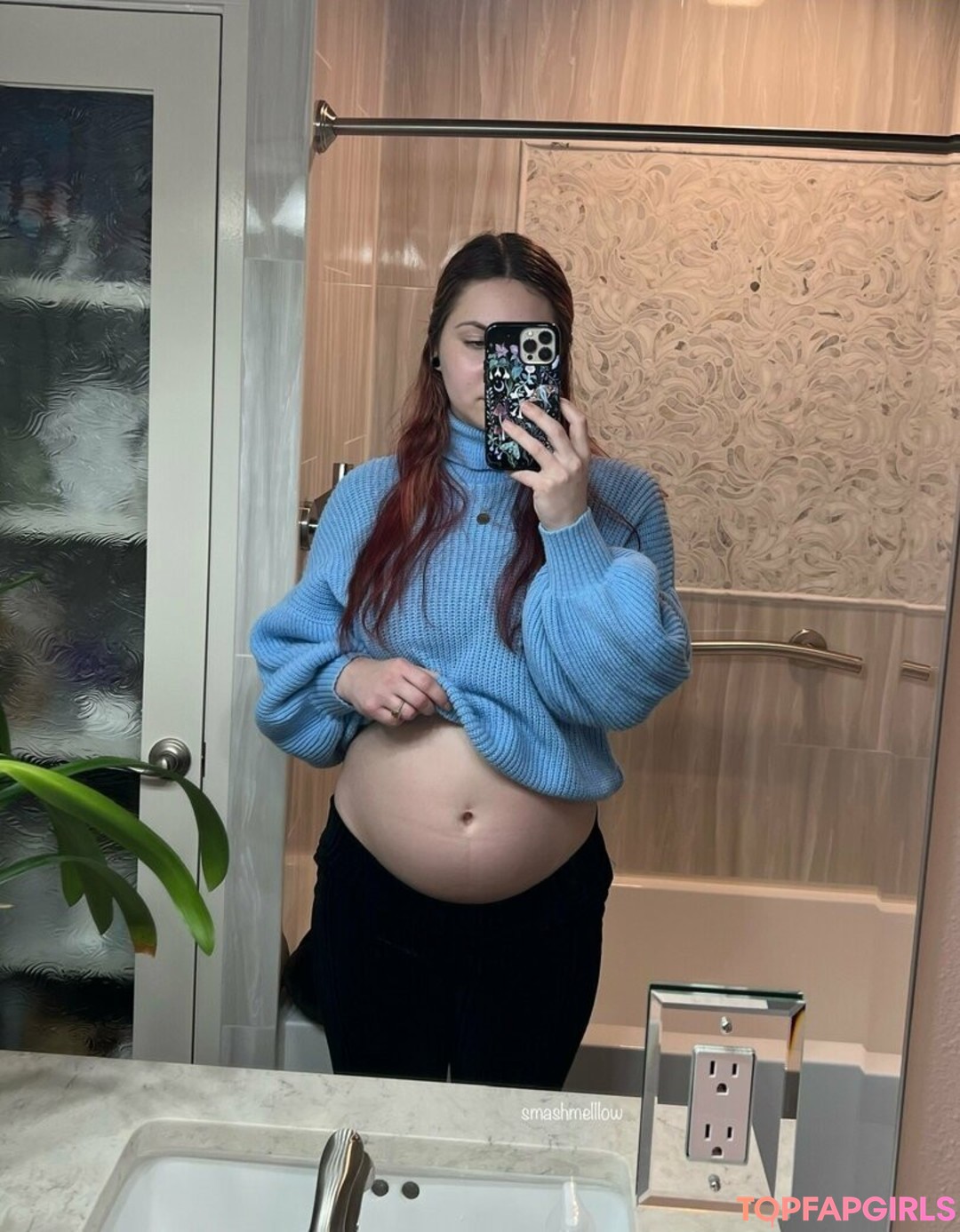 Foto desnuda filtrada de OnlyFans de Smashmelllow #68 Foto desnuda filtrada de OnlyFans de Smashmelllow #68