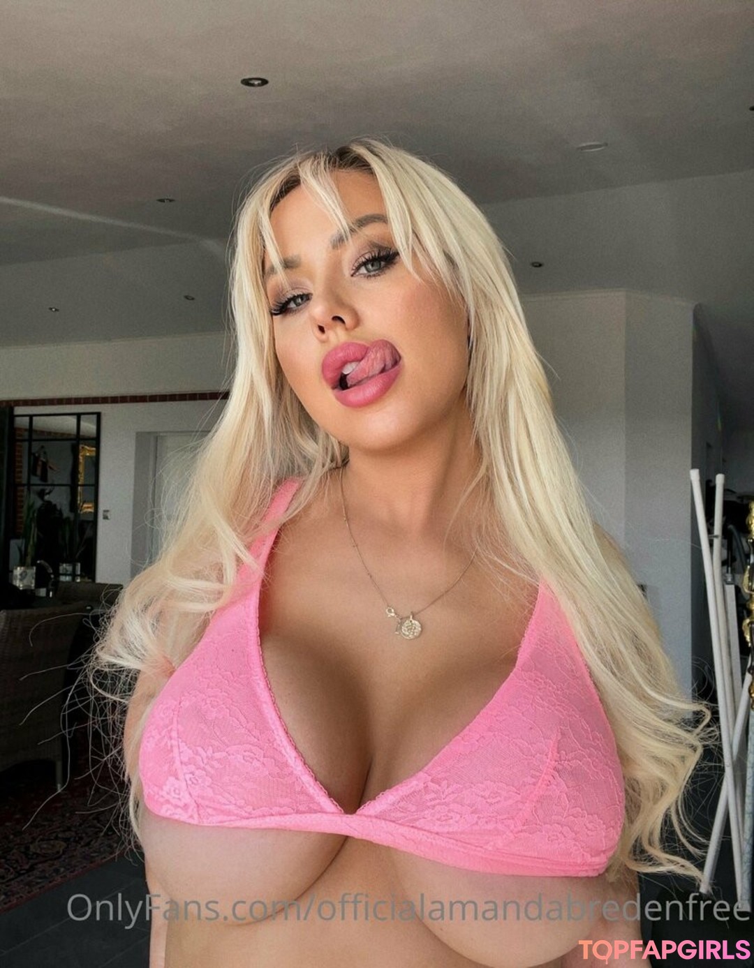 Foto desnuda filtrada de OnlyFans de Amanda Breden #77 Foto desnuda filtrada de OnlyFans de Amanda Breden #77