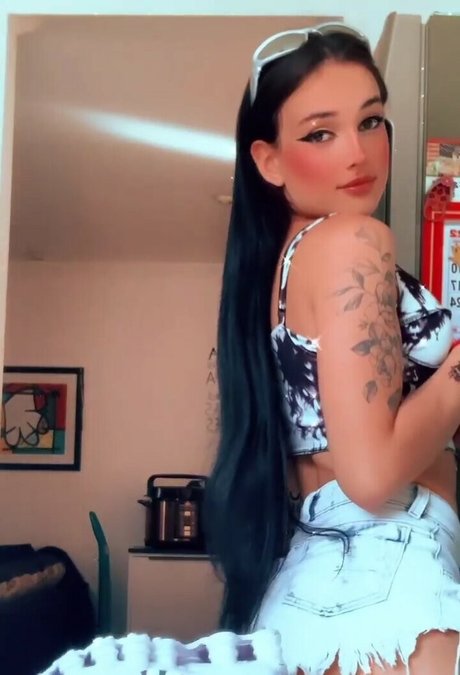 Foto desnuda filtrada de OnlyFans de Pietra Ardivino