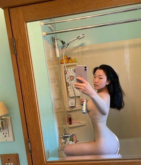 Foto desnuda filtrada de OnlyFans de Tofuthots