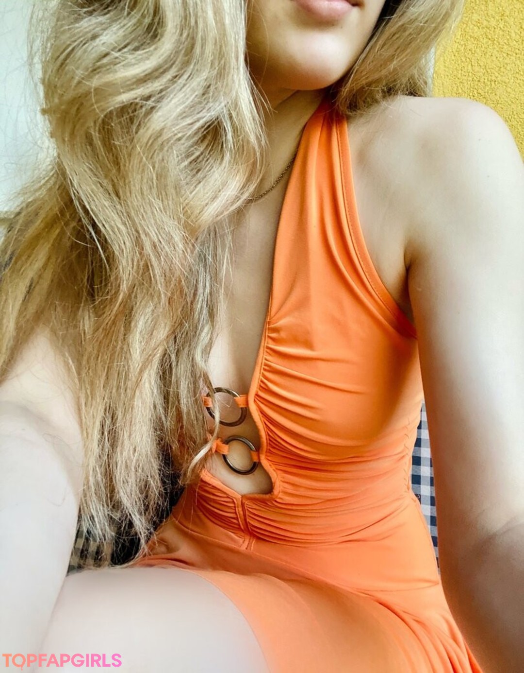 Foto desnuda filtrada de OnlyFans de Qtiebuns Asmr #7 Foto desnuda filtrada de OnlyFans de Qtiebuns Asmr #7