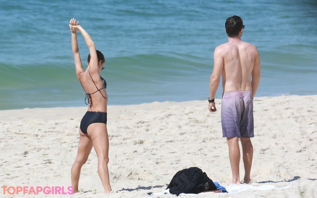 Foto desnuda filtrada de OnlyFans de Fernanda De Freitas #27 Foto desnuda filtrada de OnlyFans de Fernanda De Freitas #27