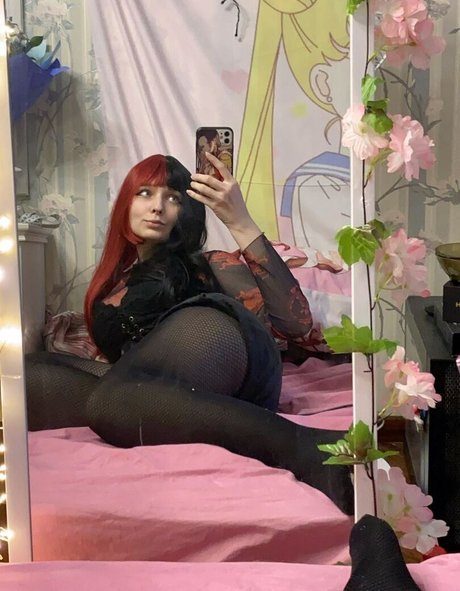 Foto desnuda filtrada de OnlyFans de Miagreentea