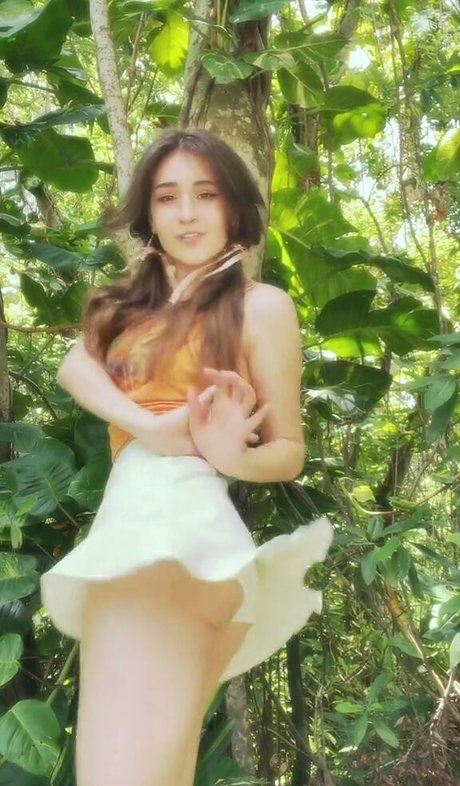 Foto desnuda filtrada de OnlyFans de Blossom In The Moonlight