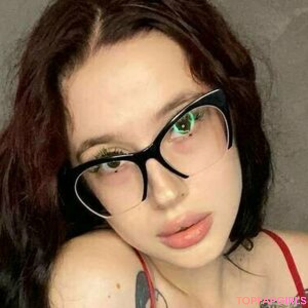 Foto desnuda filtrada de OnlyFans de Iamonlykatty #19 Foto desnuda filtrada de OnlyFans de Iamonlykatty #19