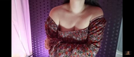 Asmr Alysaa