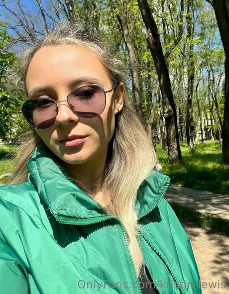 Kristin-lewis