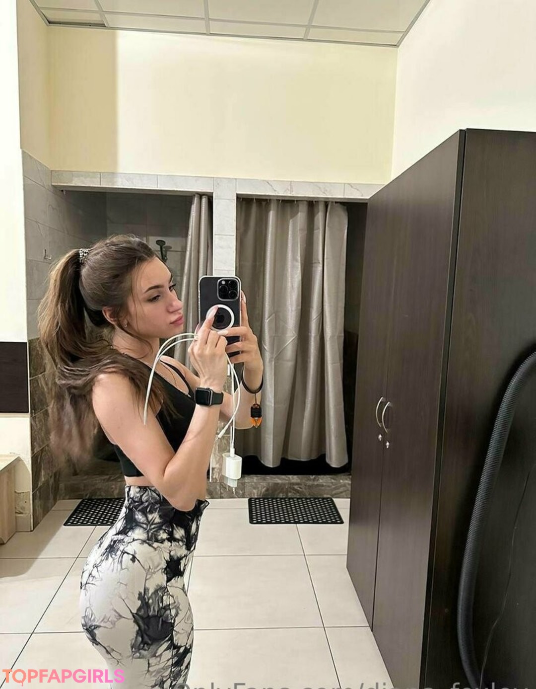 Foto desnuda filtrada de OnlyFans de Dianafoxley #124 Foto desnuda filtrada de OnlyFans de Dianafoxley #124