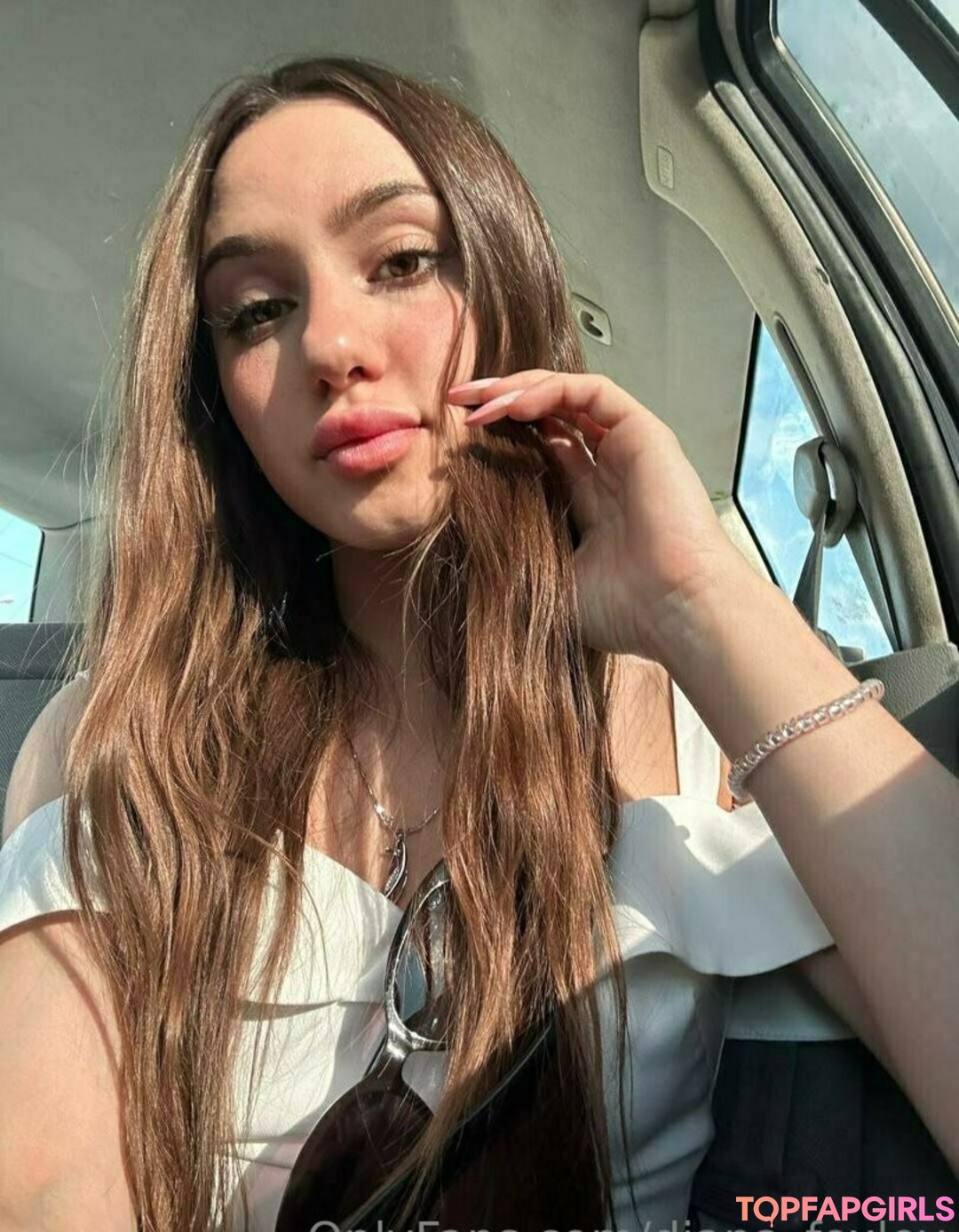 Foto desnuda filtrada de OnlyFans de Dianafoxley #126 Foto desnuda filtrada de OnlyFans de Dianafoxley #126