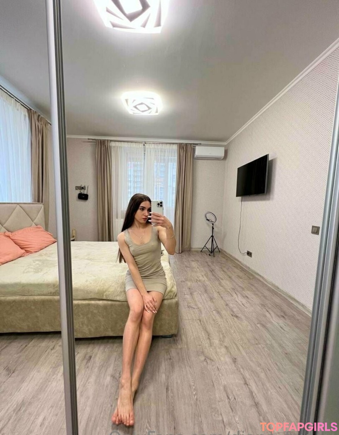 Foto desnuda filtrada de OnlyFans de Dianafoxley #29 Foto desnuda filtrada de OnlyFans de Dianafoxley #29