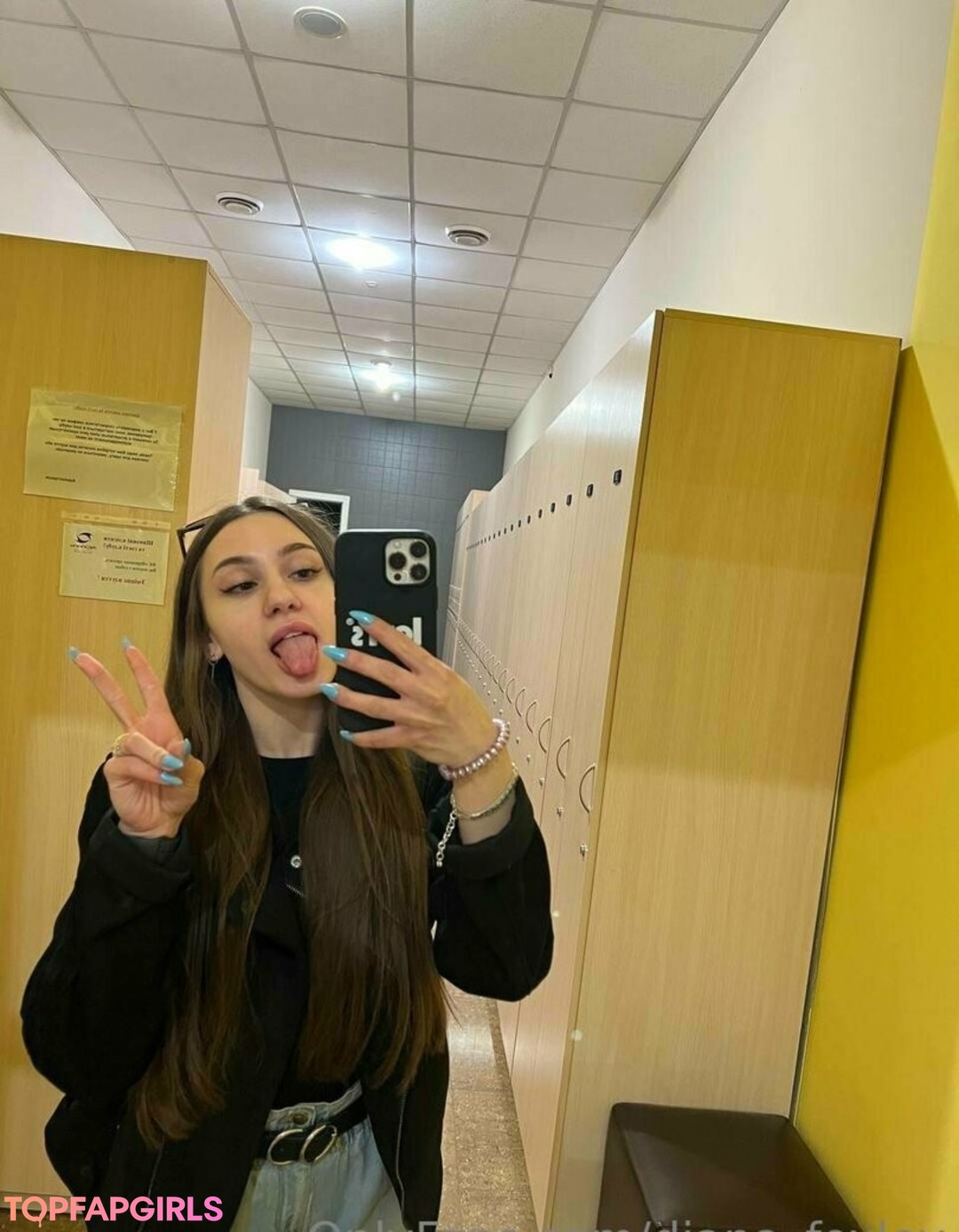 Foto desnuda filtrada de OnlyFans de Dianafoxley #85 Foto desnuda filtrada de OnlyFans de Dianafoxley #85