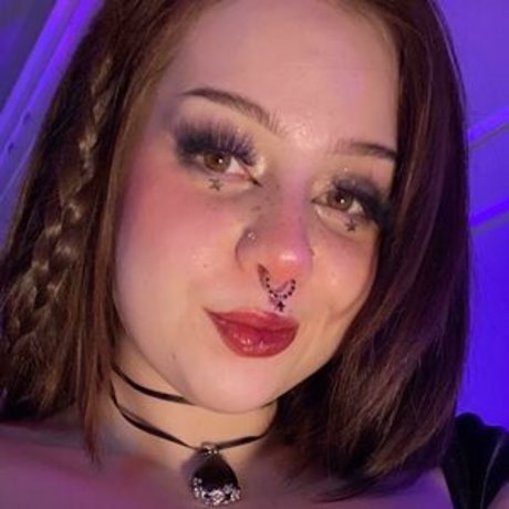 Foto desnuda filtrada de OnlyFans de Outoflux
