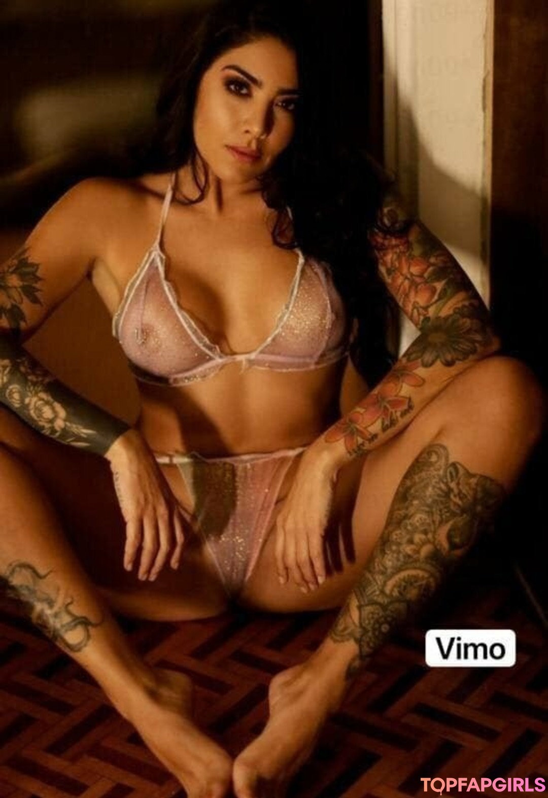 Foto desnuda filtrada de OnlyFans de Erika Fernandez #8 Foto desnuda filtrada de OnlyFans de Erika Fernandez #8