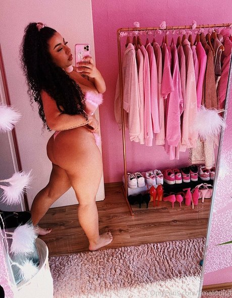 Foto desnuda filtrada de OnlyFans de Ivystar222