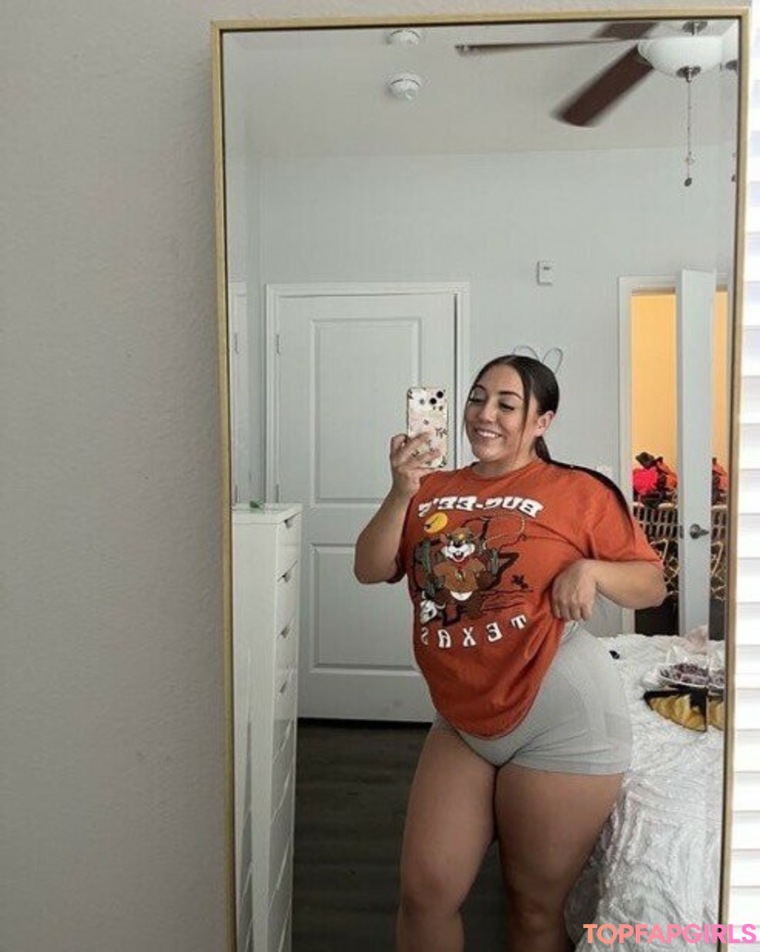 Foto desnuda filtrada de OnlyFans de Realtxhottie #24 Foto desnuda filtrada de OnlyFans de Realtxhottie #24