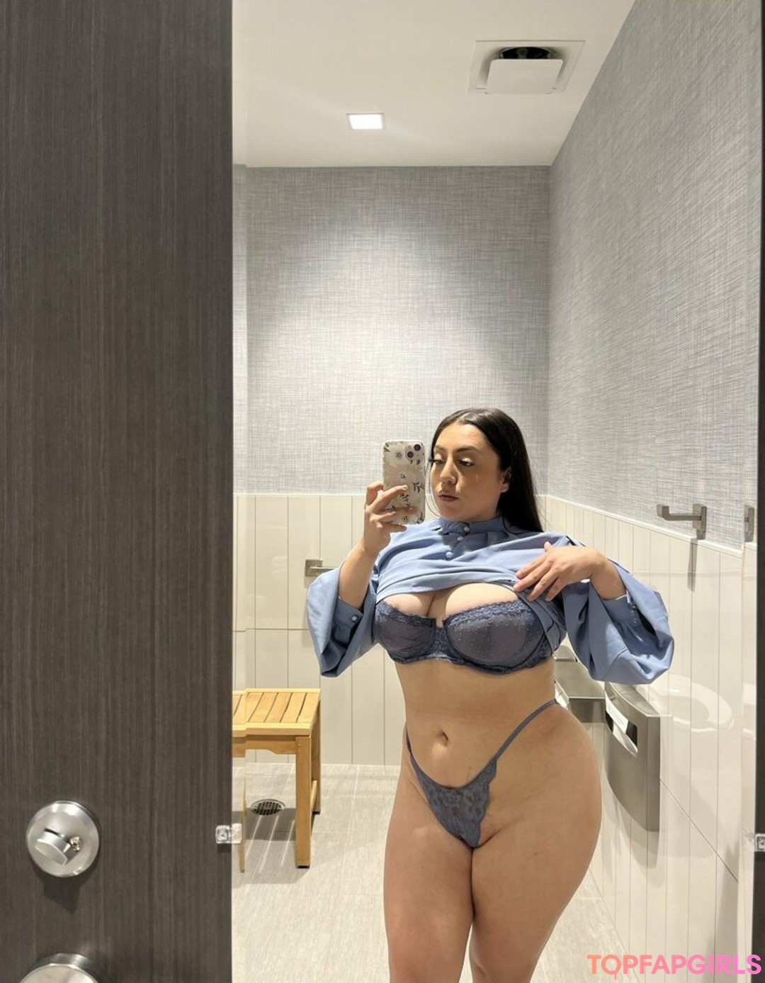 Foto desnuda filtrada de OnlyFans de Realtxhottie #29 Foto desnuda filtrada de OnlyFans de Realtxhottie #29