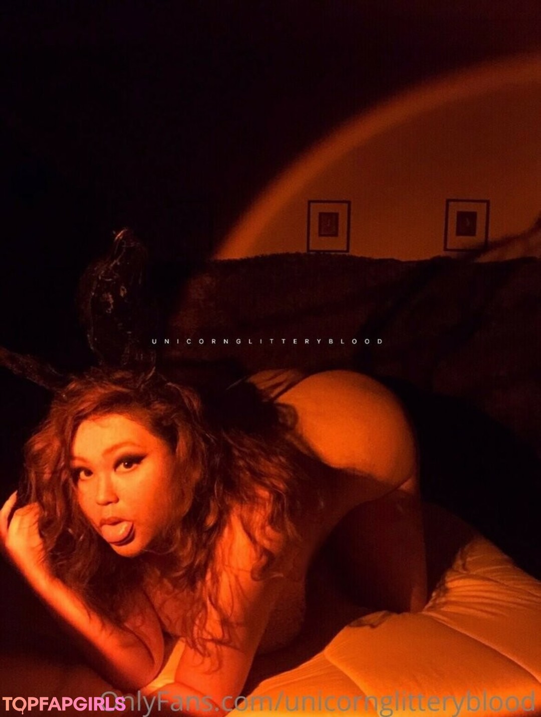 Foto desnuda filtrada de OnlyFans de Unicornglitteryblood #115 Foto desnuda filtrada de OnlyFans de Unicornglitteryblood #115