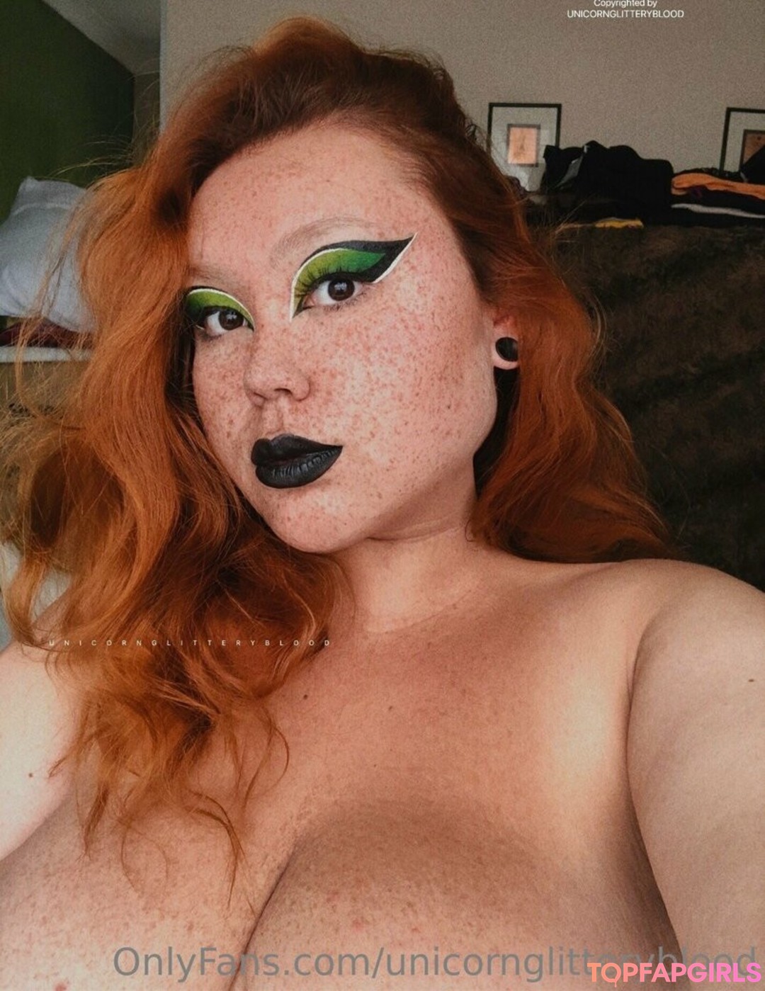 Foto desnuda filtrada de OnlyFans de Unicornglitteryblood #441 Foto desnuda filtrada de OnlyFans de Unicornglitteryblood #441