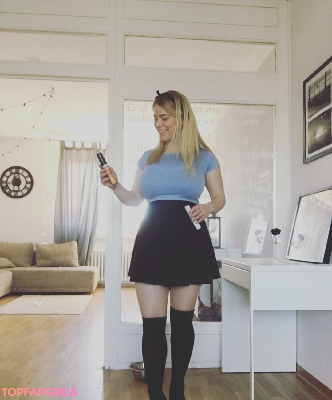 Foto desnuda filtrada de OnlyFans de Laura Katz #3 Foto desnuda filtrada de OnlyFans de Laura Katz #3