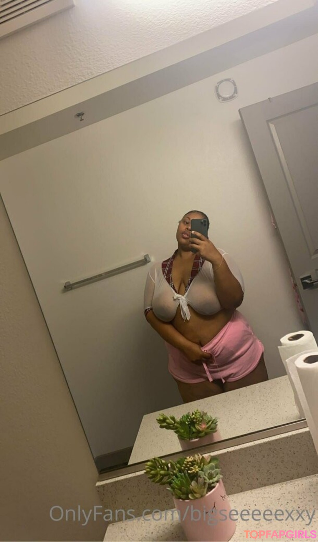 Foto desnuda filtrada de OnlyFans de Bigseeeeexxy #102 Foto desnuda filtrada de OnlyFans de Bigseeeeexxy #102