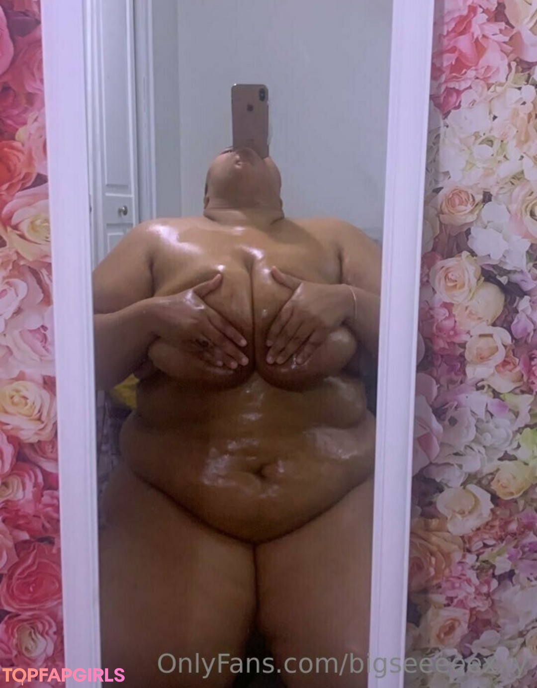 Foto desnuda filtrada de OnlyFans de Bigseeeeexxy #143 Foto desnuda filtrada de OnlyFans de Bigseeeeexxy #143