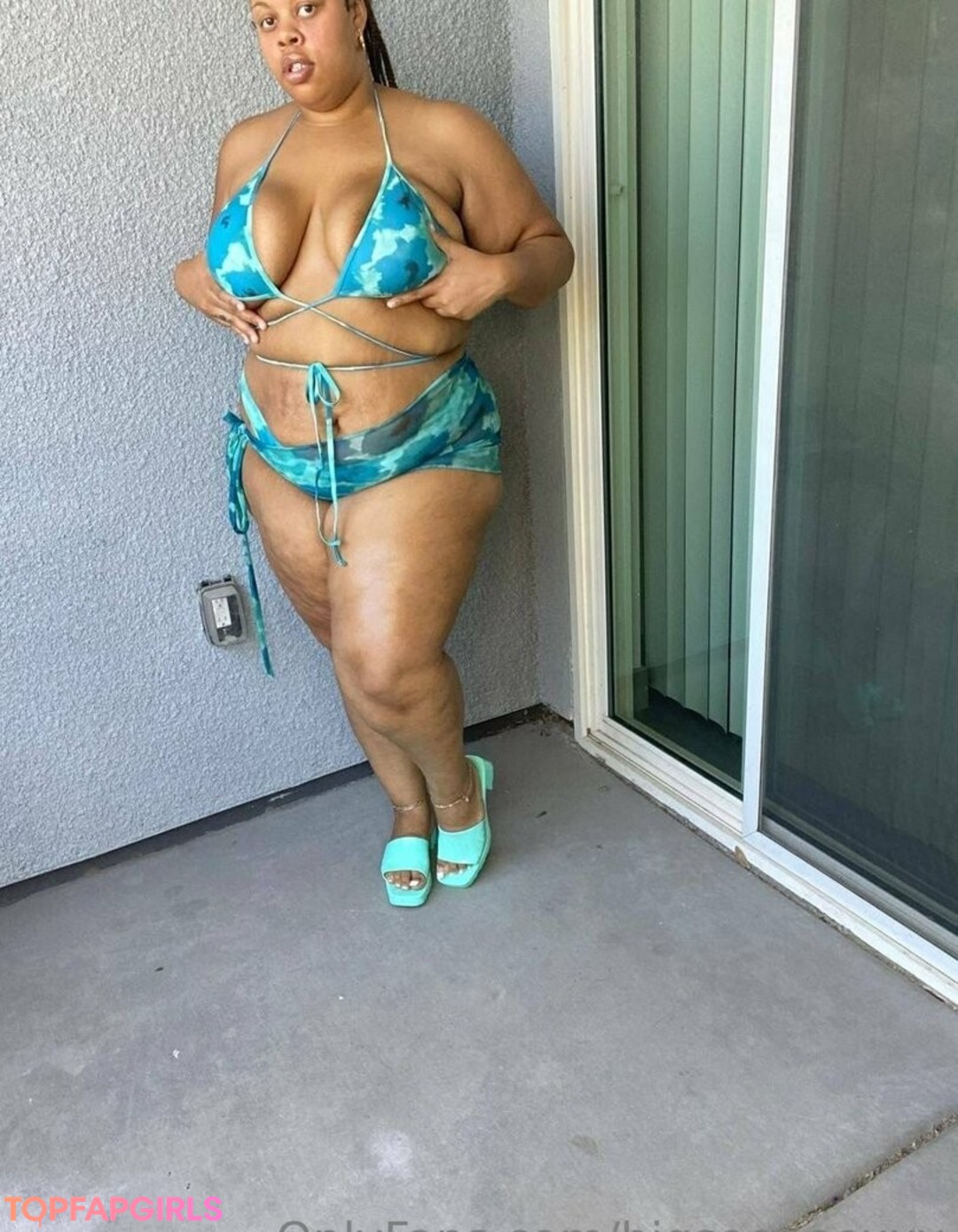 Foto desnuda filtrada de OnlyFans de Bigseeeeexxy #155 Foto desnuda filtrada de OnlyFans de Bigseeeeexxy #155