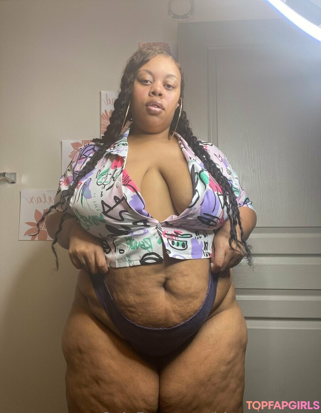 Foto desnuda filtrada de OnlyFans de Bigseeeeexxy #178 Foto desnuda filtrada de OnlyFans de Bigseeeeexxy #178