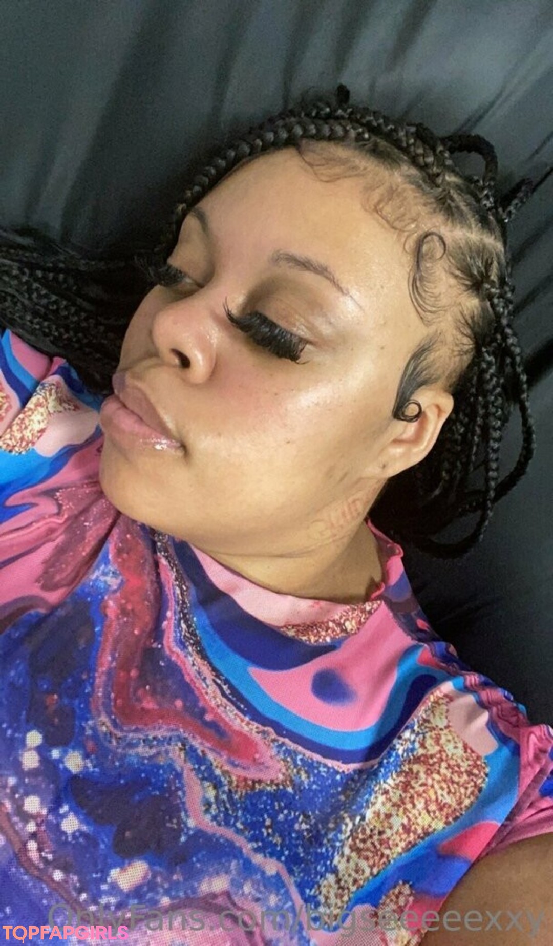 Foto desnuda filtrada de OnlyFans de Bigseeeeexxy #189 Foto desnuda filtrada de OnlyFans de Bigseeeeexxy #189