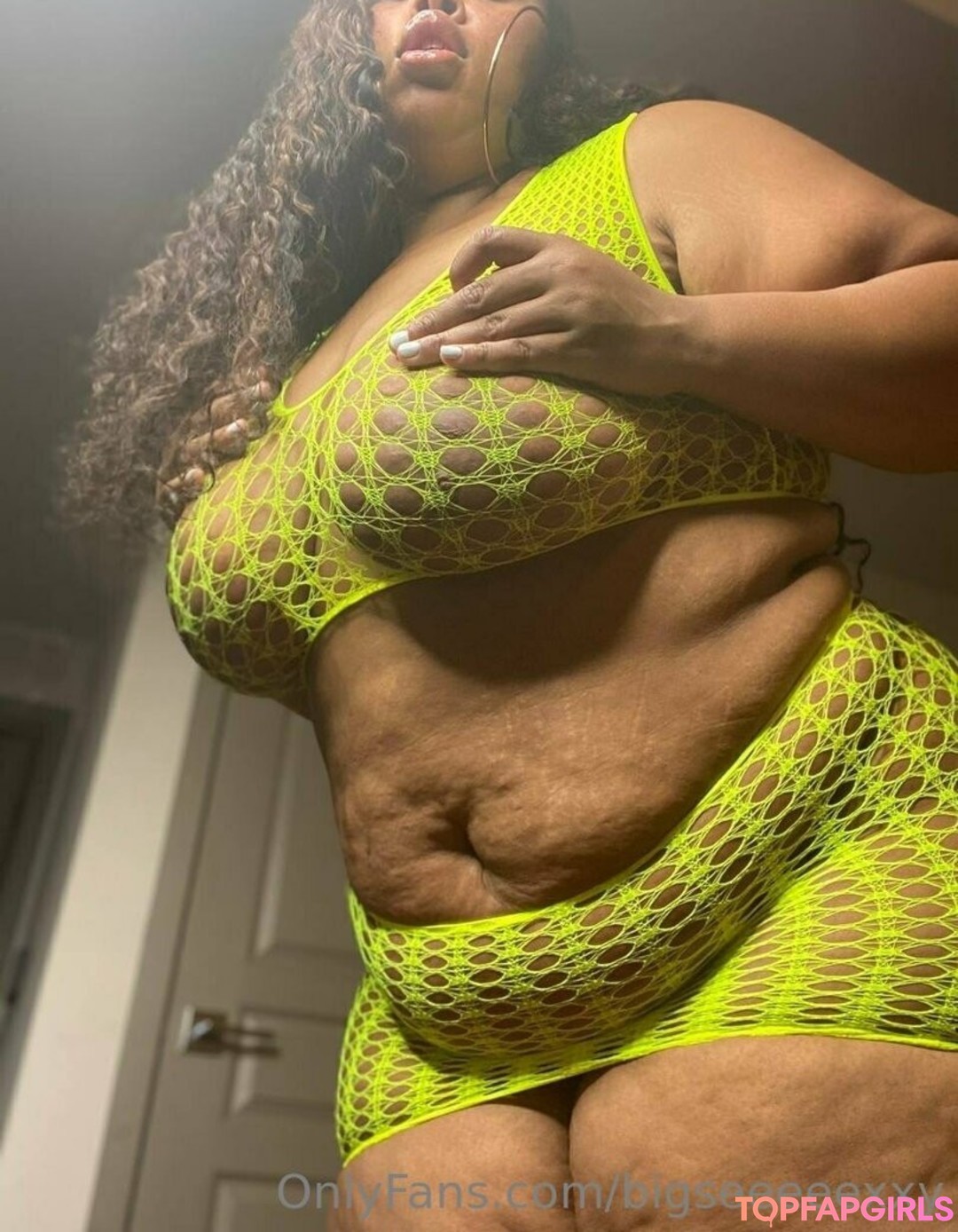 Foto desnuda filtrada de OnlyFans de Bigseeeeexxy #233 Foto desnuda filtrada de OnlyFans de Bigseeeeexxy #233