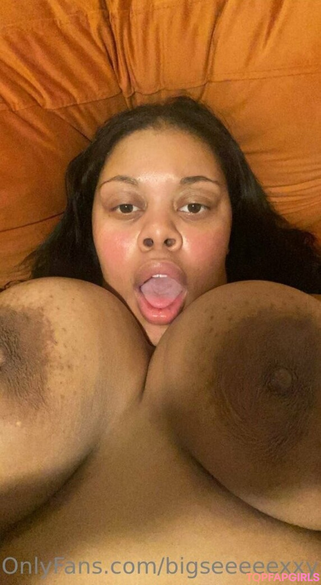 Foto desnuda filtrada de OnlyFans de Bigseeeeexxy #236 Foto desnuda filtrada de OnlyFans de Bigseeeeexxy #236