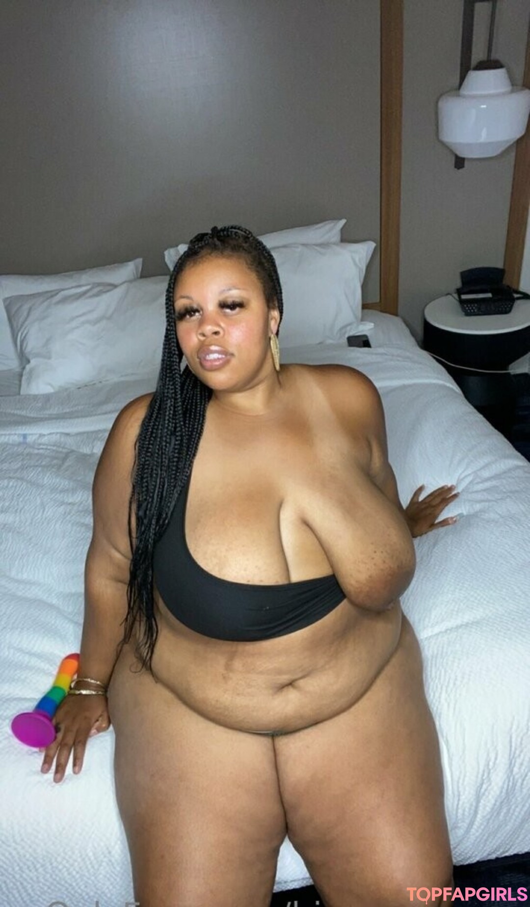 Foto desnuda filtrada de OnlyFans de Bigseeeeexxy #271 Foto desnuda filtrada de OnlyFans de Bigseeeeexxy #271