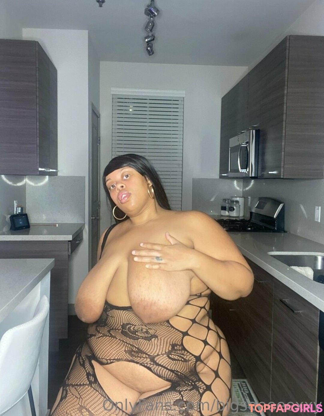 Foto desnuda filtrada de OnlyFans de Bigseeeeexxy #333 Foto desnuda filtrada de OnlyFans de Bigseeeeexxy #333