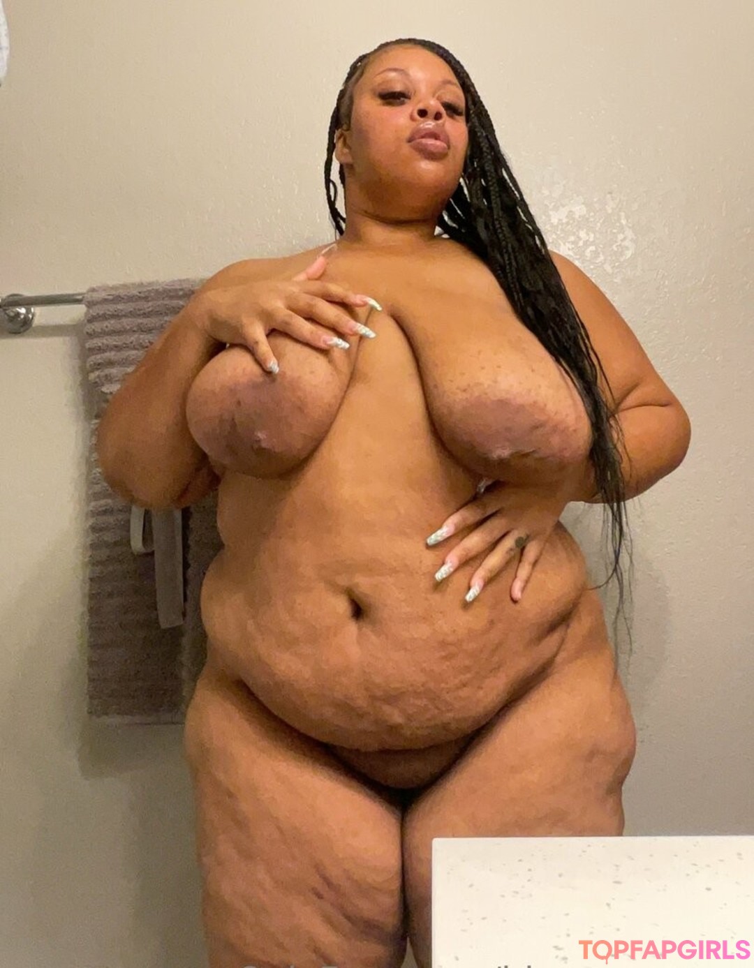 Foto desnuda filtrada de OnlyFans de Bigseeeeexxy #402 Foto desnuda filtrada de OnlyFans de Bigseeeeexxy #402