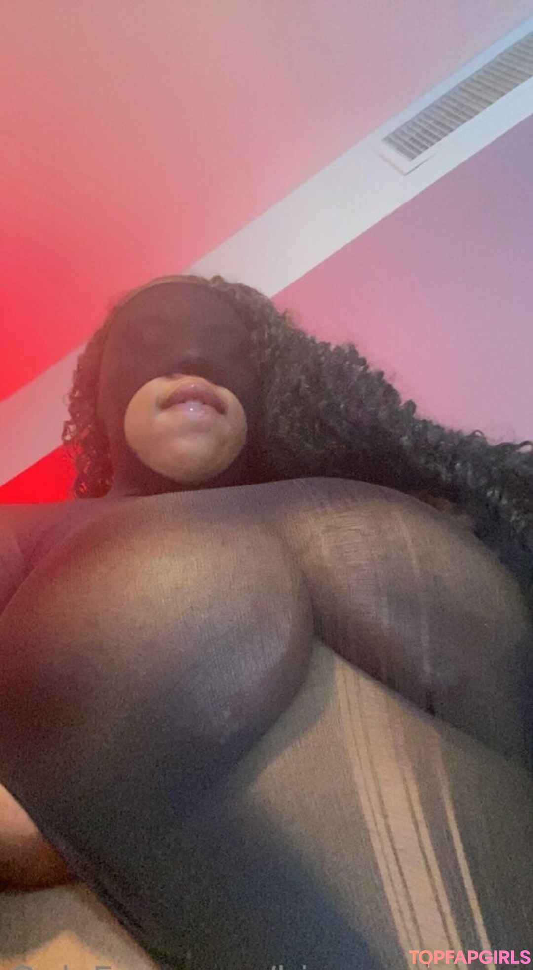 Foto desnuda filtrada de OnlyFans de Bigseeeeexxy #458 Foto desnuda filtrada de OnlyFans de Bigseeeeexxy #458