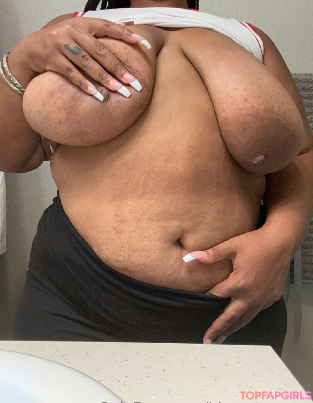 Foto desnuda filtrada de OnlyFans de Bigseeeeexxy #637 Foto desnuda filtrada de OnlyFans de Bigseeeeexxy #637