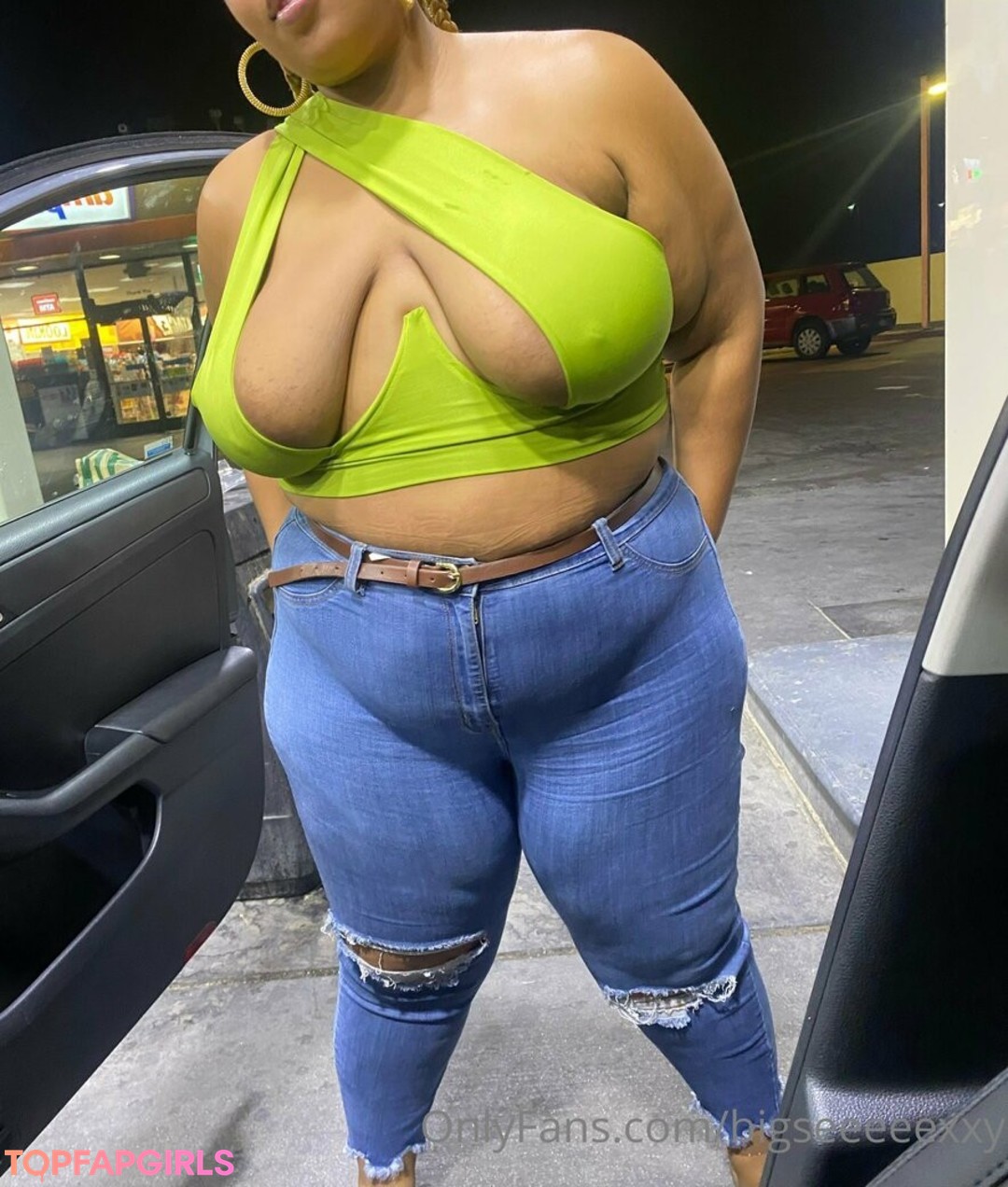 Foto desnuda filtrada de OnlyFans de Bigseeeeexxy #7 Foto desnuda filtrada de OnlyFans de Bigseeeeexxy #7