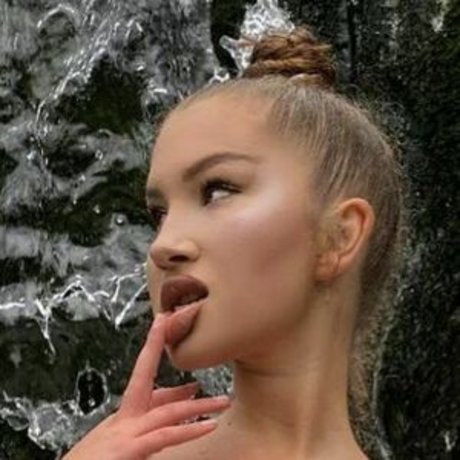 Foto desnuda filtrada de OnlyFans de Nika Arven