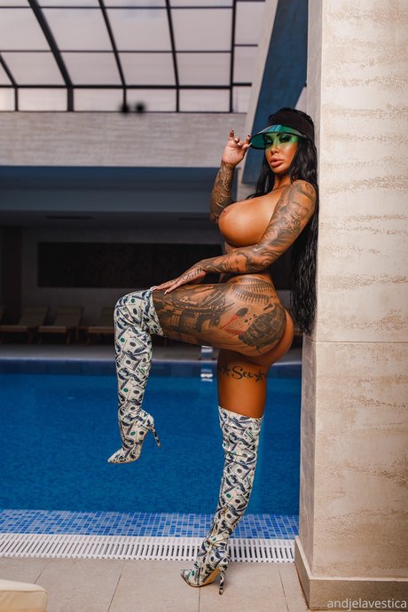 Foto desnuda filtrada de OnlyFans de Andjela Vestica
