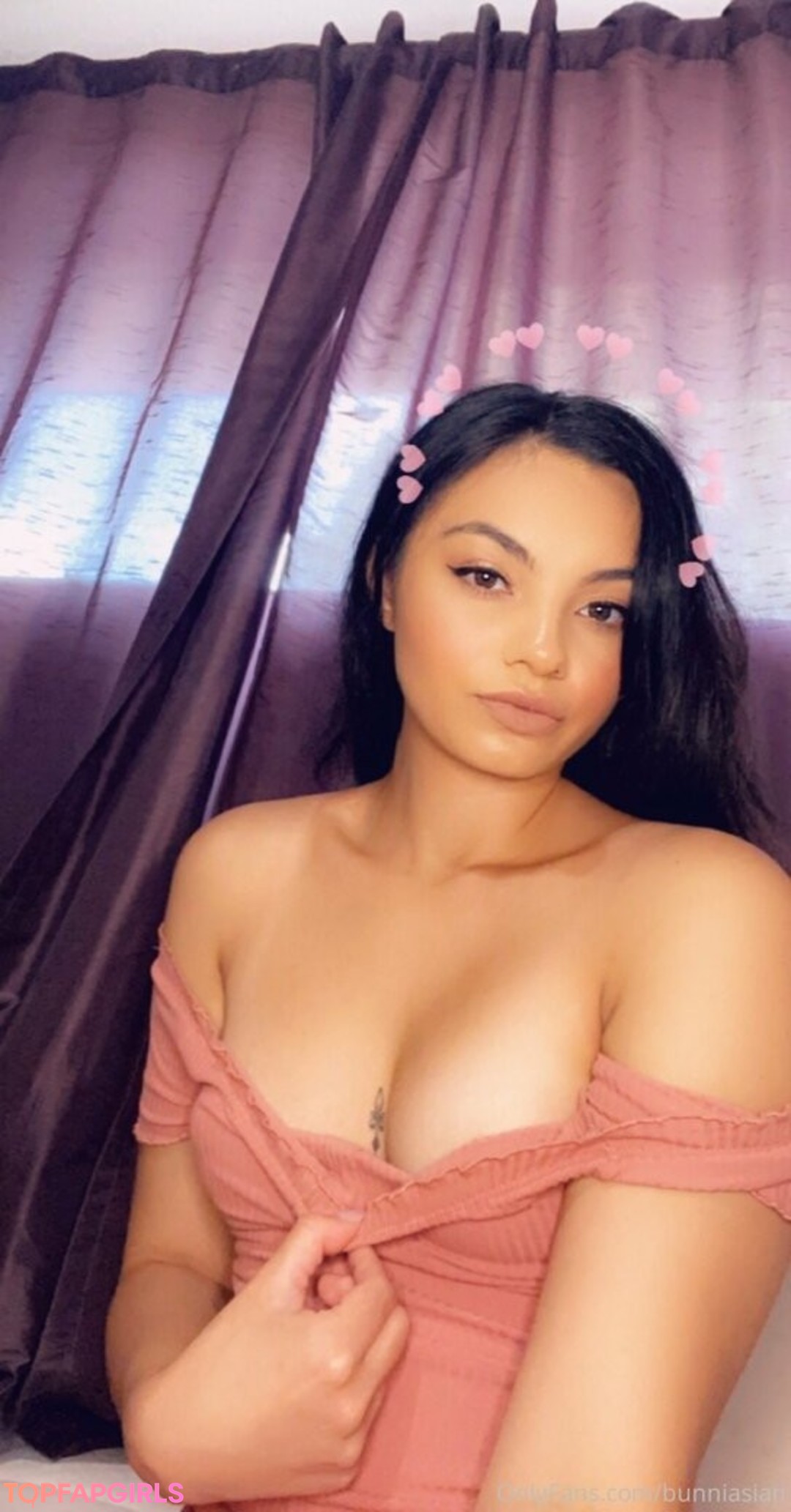 Foto desnuda filtrada de OnlyFans de Bunniasian #107 Foto desnuda filtrada de OnlyFans de Bunniasian #107